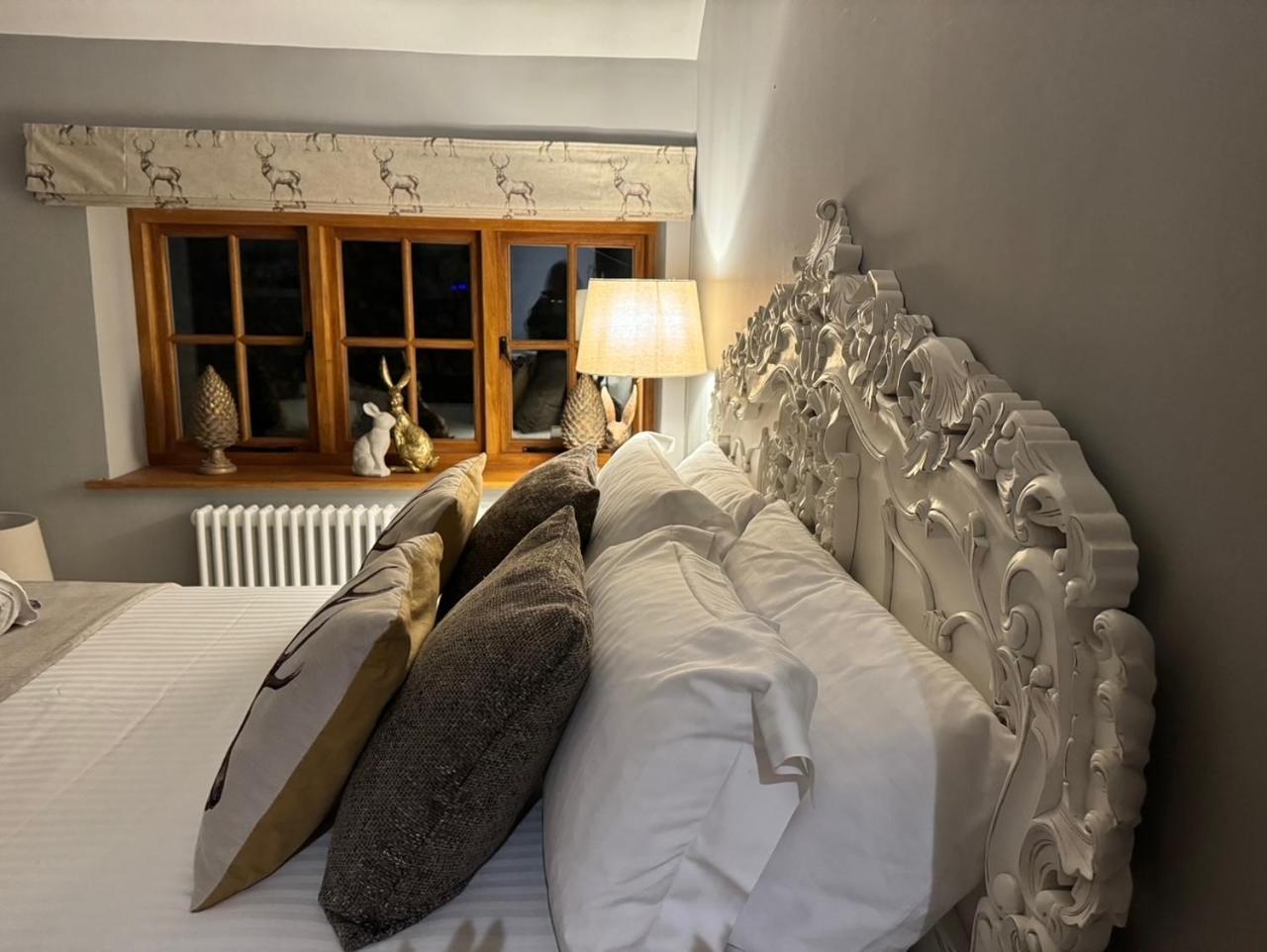 The Coach House Hotell Chedworth Exteriör bild
